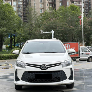 <span class=keywords><strong>Auto</strong></span> Usata Toyota Vios <span class=keywords><strong>FS</strong></span> 2022 Bianca 1.5L CVT con Basso Chilometraggio per Esportazione - Product Image 1