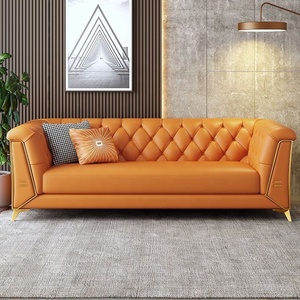 Ensemble de canapés <span class=keywords><strong>Chesterfield</strong></span> en bois de luxe personnalisable avec revêtement en cuir PU, design sans accoudoirs pour <span class=keywords><strong>2</strong></span> ou 3 places - Product Image 2