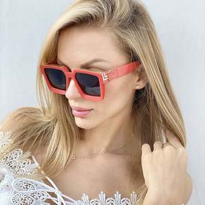 Gafas de Sol Cuadradas Extra Grandes con Logotipo Personalizado, Estilo Veraniego, Retro, Colores Dulces, Protección UV400, para Hombre y Mujer - Product Image 5
