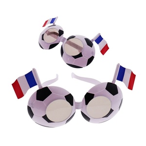 Lunettes de soleil de sport JIATAO à motif drapeau de <span class=keywords><strong>football</strong></span> en <span class=keywords><strong>PC</strong></span> – Grande monture pour hommes et femmes - Product Image 2