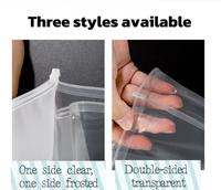Sacs à fermeture éclair givrés personnalisables pour l'emballage de vêtements et de sous-vêtements en boutique, sacs Ziplock transparents givrés pour l'emballage de vêtements