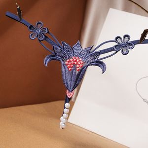 Culottes féminines sexy en dentelle sans couture, tricotées et brodées, string perlé, entrejambe ouvert, respirantes, taille mi-haute - Product Image 5