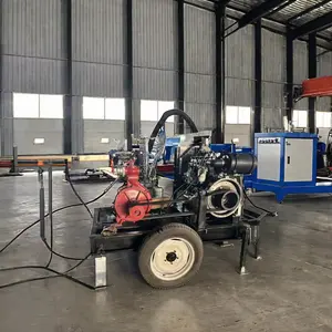 Utilisation de l'eau de la machine d'hydroblasting de nettoyage de pompe diesel à haute pression 1000 bars pour un nettoyage et un déséquençage efficaces