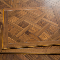 Parquet multicouche luxueux de couleur unie avec motif décoratif pour sol en bois de maison