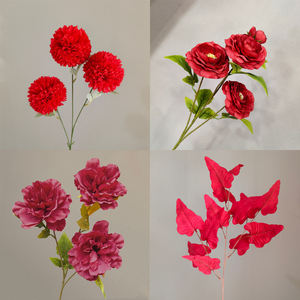 Vente en gros Fleurs artificielles décoratives de haute qualité Real Touch Red Lily Peony Coquelicot Hortensia Roses pour la décoration de scène de mariage - Product Image 1