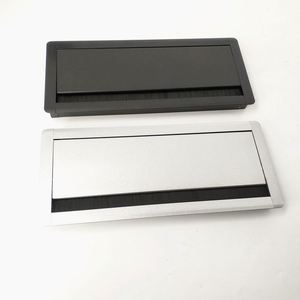 Boîte à œillets pour câble de bureau en alliage d'aluminium noir mat avec couvercle rabattable et brosse Boîte à œillets pour sortie de câble de bureau - Product Image 1