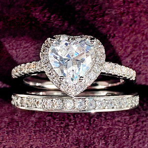 Set di Anelli a Due Pezzi con Cuore in Zirconia a Doppio Strato per Donne, Gioielli Eleganti e alla Moda - Product Image 3