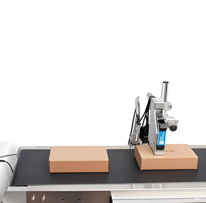 Système <span class=keywords><strong>d</strong></span>'impression <span class=keywords><strong>d</strong></span>'étiquettes à jet <span class=keywords><strong>d</strong></span>'<span class=keywords><strong>encre</strong></span> portable en ligne avec écran tactile de 4,3 pouces et bande transporteuse pour le codage continu de la date/lot et du code-barres - Product Image 2