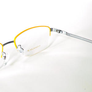 มูเฮ ออกแบบกรอบแว่นตาไทเทเนียมระดับมืออาชีพ สำหรับสายตาสั้น แว่นอ่านหนังสือโลหะ แว่นกันแดดคุณภาพสูง - Product Image 3