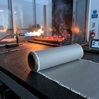 Tissu en fibre de verre enduit de PU, résistant à la chaleur exceptionnelle (-70°C à 1200°C), ignifuge, imperméable, isolant thermique, résistant à la coupure