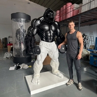 Grande sculpture réaliste en résine de gorille King Kong, haltères, décoration de Noël extérieure pour salle de sport, art de rue, durable, peinte à la main