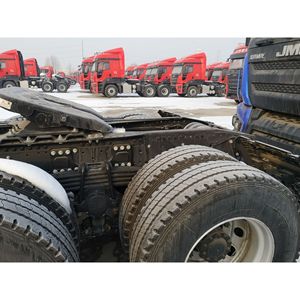 Camion lourd Jmc 530 ch 6x4 Diesel Transmission manuelle Camion tracteur - Product Image 5