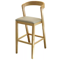 Tabourets de bar en bois massif de style nordique avec dossiers et accoudoirs en cuir ; Chaises hautes de style chinois en bois original pour comptoir de bar