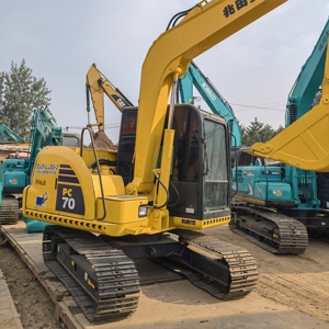 Excavadora Pequeña Original Komatsu PC70-8 de 7 Toneladas con Motor de Alta Eficiencia para Construcción Urbana y Rural - Product Image 5