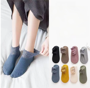 Fabricante OEM de Calcetines para Dormir Posparto, Calcetines Térmicos Antideslizantes con Ribete de Encaje para Marcas de Maternidad - Product Image 6