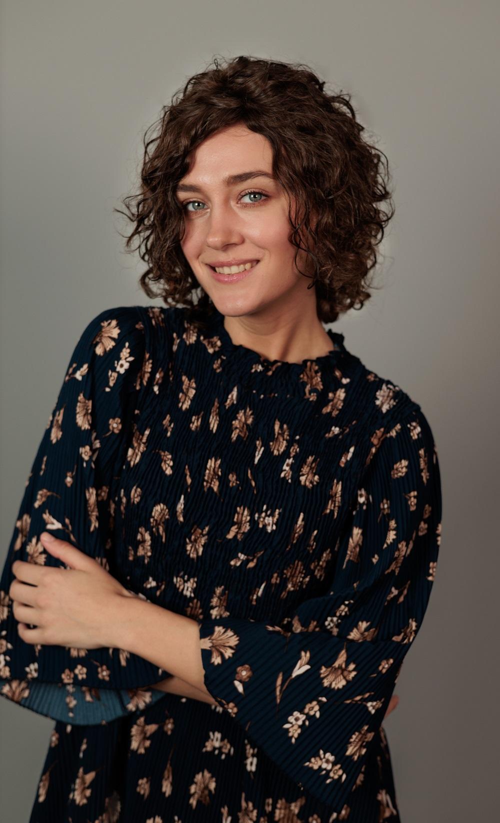 สีน้ำตาล