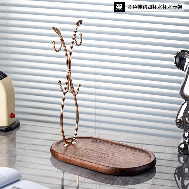 Gold hook four cup/kettle holder