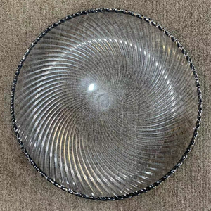 Platos de Cristal con Borde Dorado para Alquiler en Bodas y Fiestas, Diseño Elegante, Nuevo de Fábrica 2023 - Product Image 6