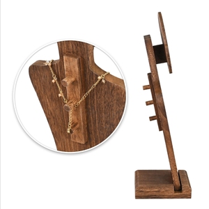 Espositore per collana in legno marrone a un livello - Product Image 3