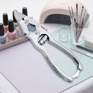 Coupe-ongles professionnel en acier inoxydable avec lame incurvée et pointe affûtée pour l'élimination des peaux mortes des doigts - Product Image 4