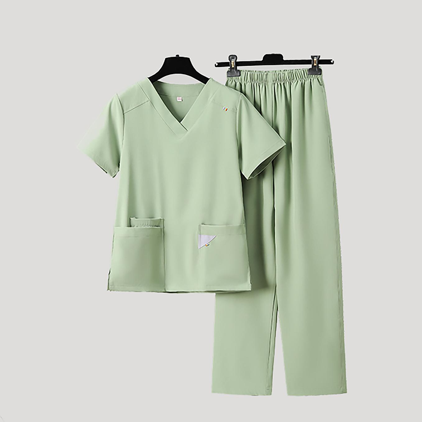 สีเขียว