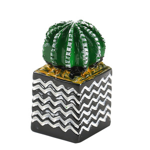 Ensemble de modèles de plantes succulentes et de cactus miniatures, décorations en résine pour maison de poupée, 4 pièces pour accessoires de maison de poupée - Product Image 5