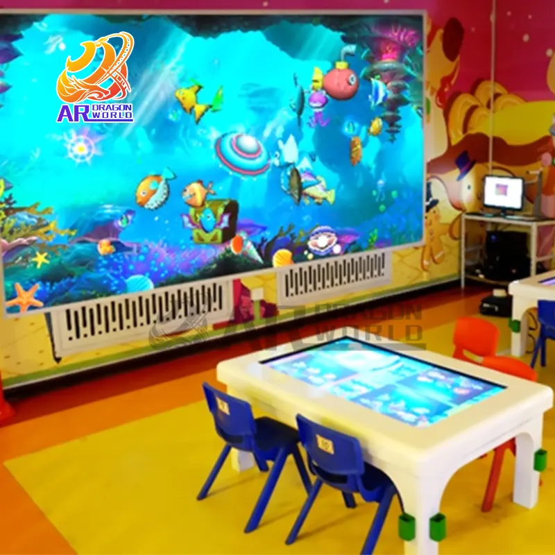 ภาพวาด AR กราฟฟิตีผนังเกมฉายแบบโต้ตอบหน้าจอสัมผัสมหาสมุทรปลาทะเลวาดสำหรับเด็กที่จอดเล่นเกม