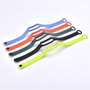 Diseño personalizado <span class=keywords><strong>Smart</strong></span> Watch <span class=keywords><strong>Mi</strong></span> <span class=keywords><strong>Band</strong></span> Moda TPU Correa de reloj de goma para XiaoMi <span class=keywords><strong>Mi</strong></span> Correa <span class=keywords><strong>6</strong></span> - Product Image 1