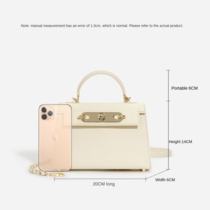 <span class=keywords><strong>Sac</strong></span> <span class=keywords><strong>à</strong></span> bandoulière carré en cuir de vachette polyvalent pour femme, mini <span class=keywords><strong>sac</strong></span> de luxe de marque unique pour petites filles, collection 2026, vente en gros - Product Image 6