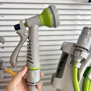 Pulvérisateur portable de haute qualité avec 7 fonctions et connecteurs anti-fuite - Product Image 4