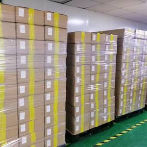 <span class=keywords><strong>Film</strong></span> de protection en Silicone <span class=keywords><strong>PET</strong></span> antistatique résistant aux hautes températures <span class=keywords><strong>Film</strong></span> de papier adhésif d'approvisionnement de support acrylique <span class=keywords><strong>PET</strong></span> Transparent - Product Image 6