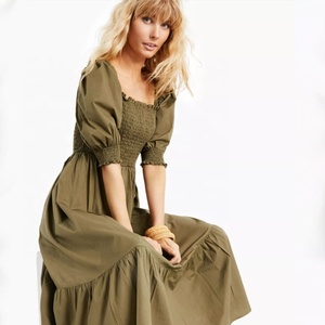 <span class=keywords><strong>Vestido</strong></span> de mujer de verano con capas escalonadas personalizadas plisado acampanado con mangas abullonadas y <span class=keywords><strong>escote</strong></span> <span class=keywords><strong>cuadrado</strong></span> - Product Image 3