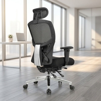 Chaise de bureau exécutive robuste avec dossier inclinable de 135 à 140 degrés, accoudoirs réglables et soutien lombaire