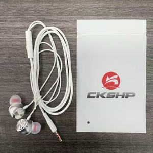 Écouteurs intra-auriculaires de jeu mains libres compatibles <span class=keywords><strong>talkie</strong></span>-<span class=keywords><strong>walkie</strong></span> intelligent 3,5 mm pour Sanrio Theta Factory, vente en gros, personnalisés, écouteurs Ckshp - Product Image 1