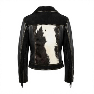 Chaqueta de Motociclista Vintage de Cuero Vacuno Transpirable con Flecos y Tachuelas, Estampado Animal, Estilo Biker Occidental, Cierre de Cremallera Regular - Product Image 2