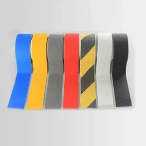 Ruban de signalisation de sécurité antidérapant pour les chantiers extérieurs, vendu directement par l'usine. - Product Image 3