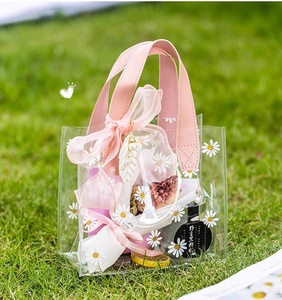 Bolsas de regalo con logotipo personalizado, bolsas de compras de <span class=keywords><strong>PVC</strong></span> transparentes con flores y Asa de PU - Product Image 2