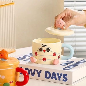 Tazza in Ceramica per Coppie con Coperchio, per Uso Domestico o in Ufficio, Regalo di Compleanno o Souvenir per il Ritorno a Scuola - Product Image 2