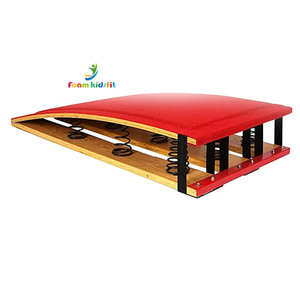 ZONWINXIN Fournisseur d'usine Équipement de gymnastique personnalisé Trampoline en bois dur pour la gymnastique à domicile et à l'école - Product Image 1