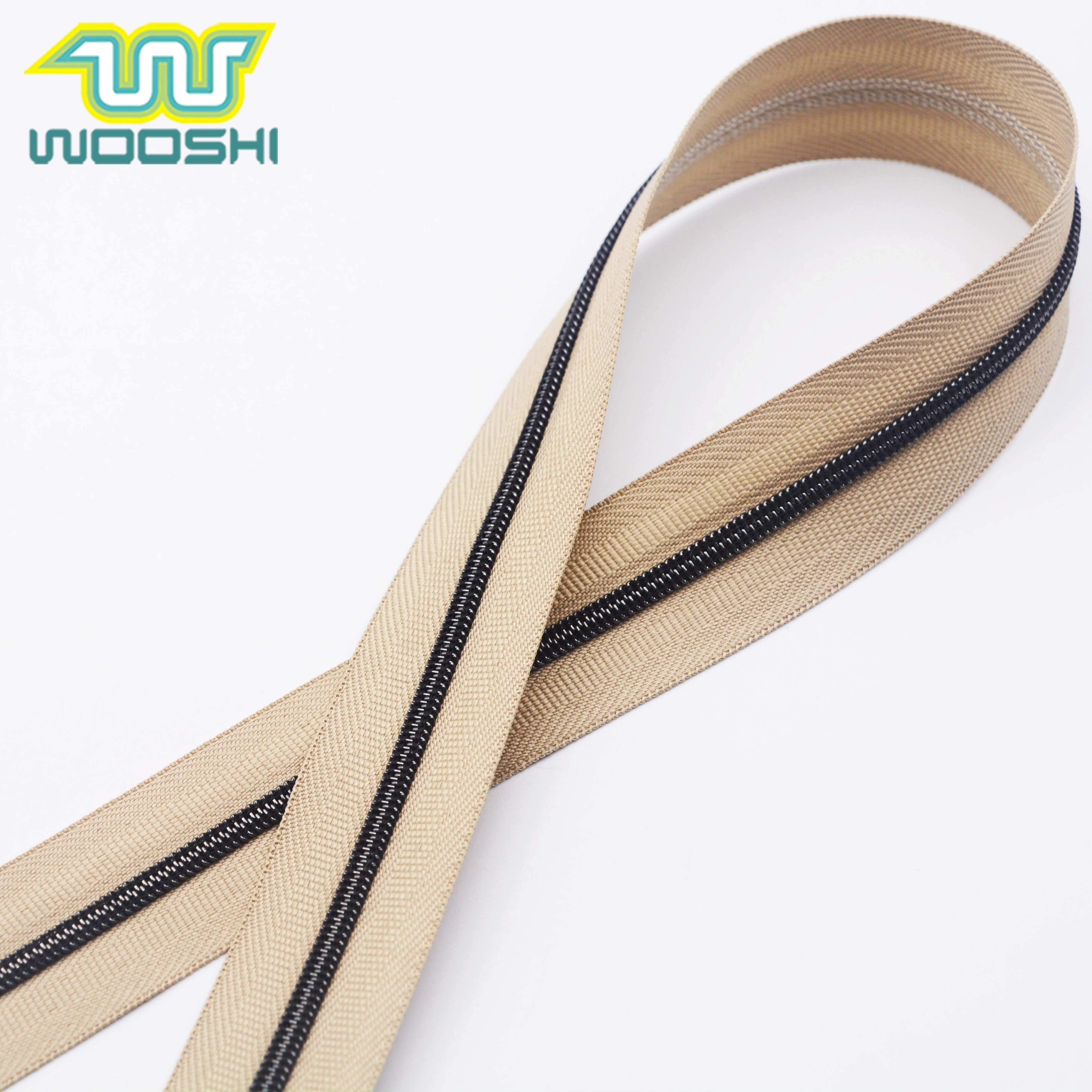 Модная цена, застежка-молния 3 # на заказ, нейлоновая длинная цепь, рулон молнии для модных сумок, багажная обувь, игрушки