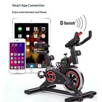 Vélo de spinning commercial silencieux à transmission par courroie pour salle de sport, club et domicile
