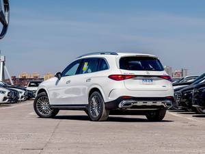 2025 <span class=keywords><strong>Mercedes</strong></span>-Benz <span class=keywords><strong>GLB</strong></span> 300 5 portes 7 places SUV de luxe véhicule à énergie nouvelle à la mode à vendre - Product Image 3