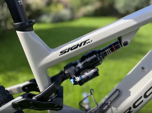 Vélo de montagne tout-terrain Contessa Genius ST 910 TR 12 vitesses, léger, en fibre de carbone, avec freins à disque, neuf, modèle 2025 - Product Image 6