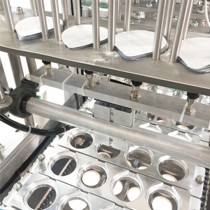 Machine de remplissage et de scellage automatique à haute efficacité en acier inoxydable pour sachets en aluminium de gelée, jus, yaourt et sauce – Offre spéciale - Product Image 3