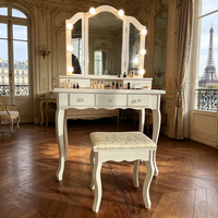 Ensemble de coiffeuse blanche avec miroir triple à LED, 5 tiroirs, tabouret rembourré, table de maquillage moderne pour chambre à coucher, usage domestique pour femmes