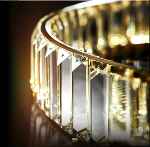 Lampada da Tavolo di Lusso in Acciaio Inox con Cristalli K9, Moderna Lampada da Scrivania LED Creativa con Anello Dorato, Luce Decorativa per Camera da Letto e Comodino - Product Image 5