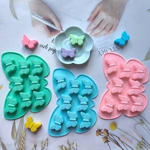La fábrica MUYULINS puede personalizar un molde para caramelos con forma de mariposa de 8 cavidades, molde de silicona antiadherente LFGB, sin BPA, para gomitas y chocolate. - Product Image 2