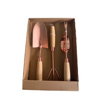 Kit d'outils de jardinage en acier inoxydable plaqué cuivre de qualité supérieure avec manche en bois : truelle, râteau à 3 dents, transplanteur – Outils manuels pour l'aménagement paysager