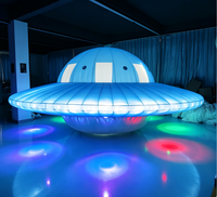 Modèle de vaisseau spatial UFO gonflable géant lumineux à LED, étanche, avec ventilateur intégré, taille personnalisable pour parcs à thème et événements artistiques