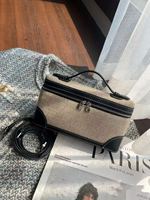 Sac à main élégant en cuir véritable pour femme avec protection RFID, broderie à rivets, convertible en sac à bandoulière, portable, mode automne